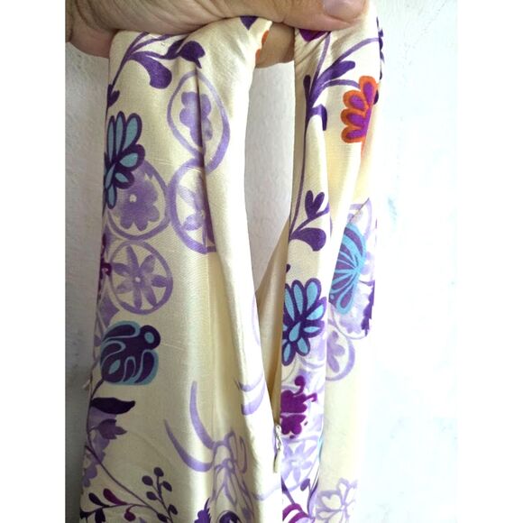 Ann Taylor Women Ivory w/Multicolor Floral 100% Silk Satin Maxi Skirt size 6 - Picture 2 of 5